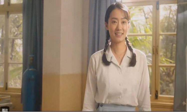 张小斐的站名是沈腾在《你好,李焕英》中的经典台词