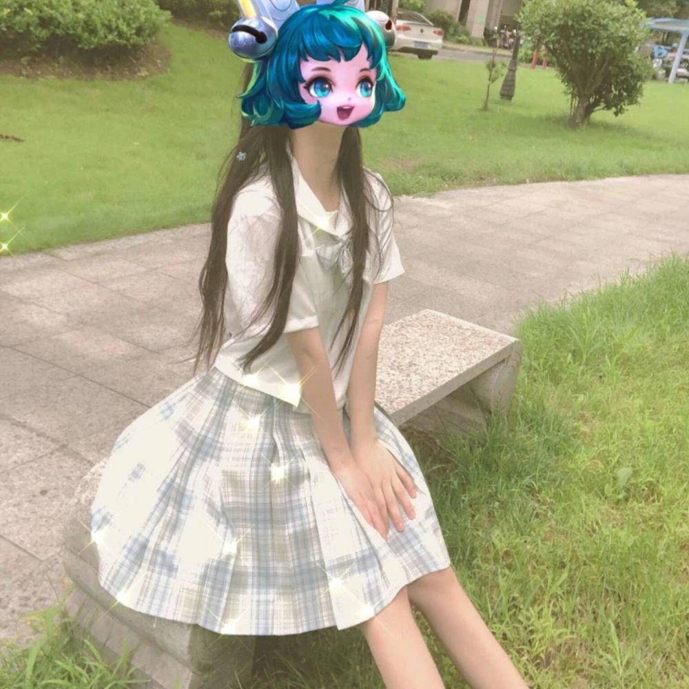 天价"女陪玩?比心王者杏仁儿服务一小时收费199块,看到荣耀称号值了