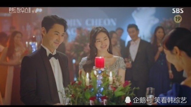 junjin刘亦书夫妇特别出演《顶楼2》,存在感吸引了观众们的视线