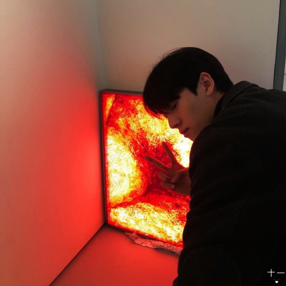 男生头像:你在我怀中宇宙才完整