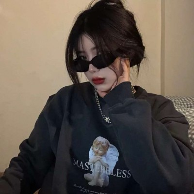 又纯又欲的宝藏女生头像