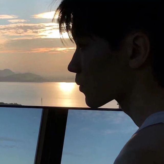 男生用什么头像招桃花