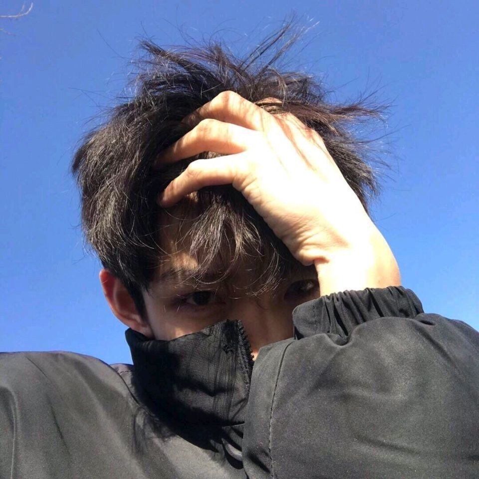 招桃花运的帅气男头