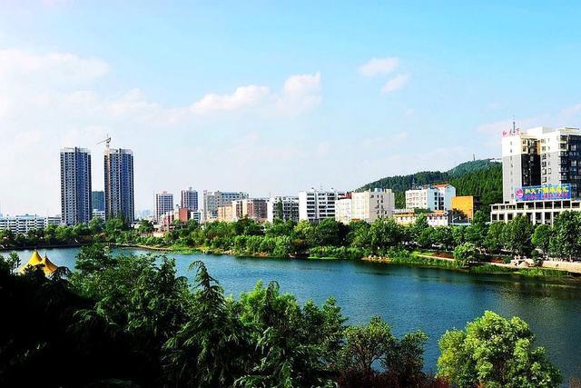 钟祥市城区人口_钟祥市城区规划鸟瞰图