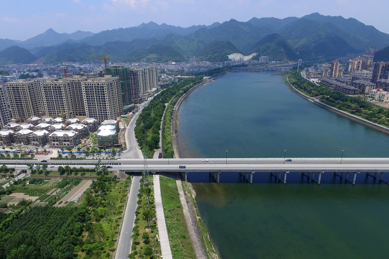 中方县各乡镇人口_中方县中兴学校(2)