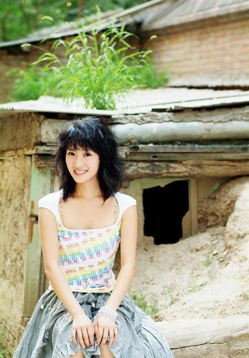 陈格35岁了,虽然没有父亲陈道明出名,但从不靠拼爹去夺取名誉_腾讯