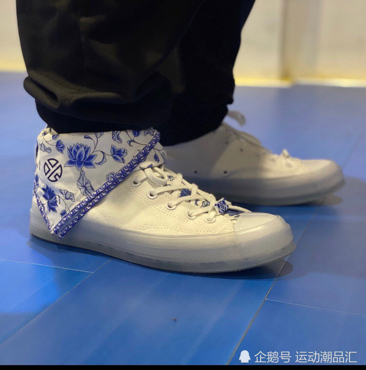 匡威converse x 张艺兴 青花瓷