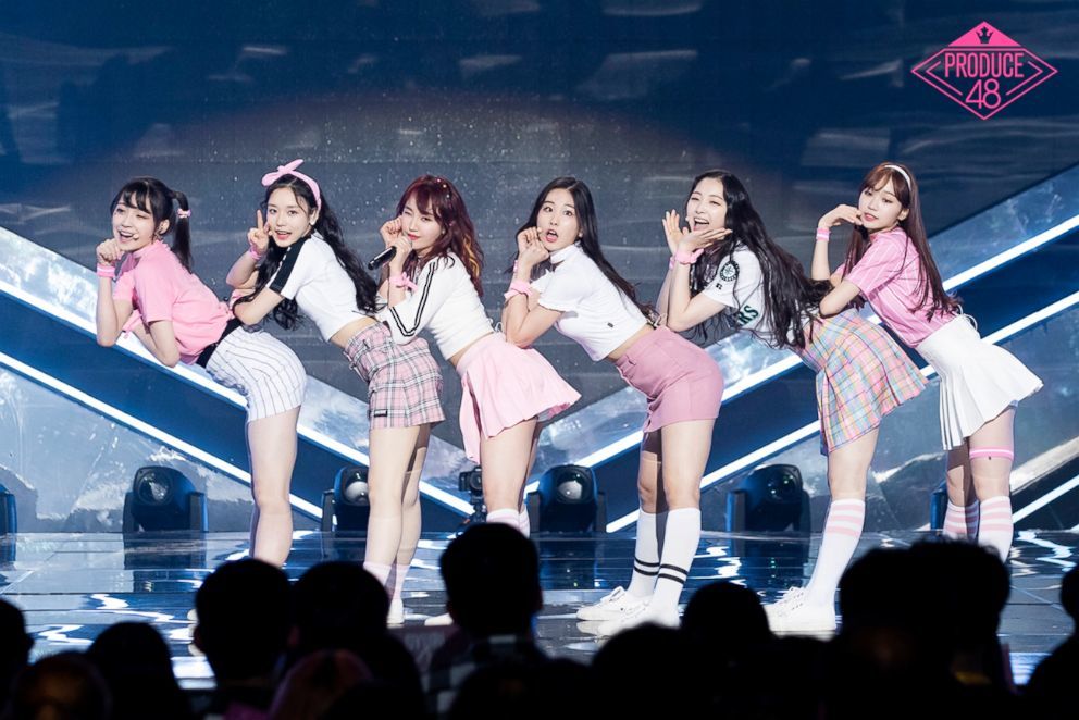 但akb48几位成员们的舞台互动能力却好于韩国的练习生