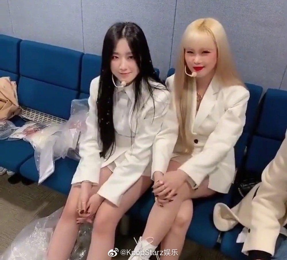 童星出身的演员徐信爱也曾是gidle徐穗珍校园暴力的被害者