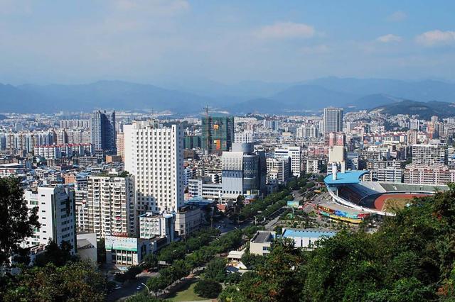 龙岩市各县市人口_龙岩市地图