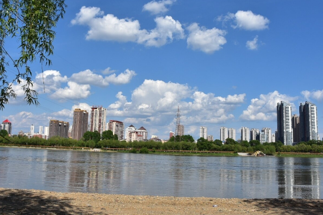 吉林省总人口是多少_吉林省地图(3)