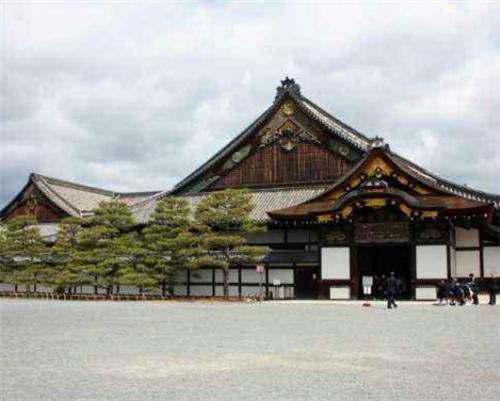 统治日本260年的德川幕府覆灭后其家族怎样了说出来你都不信