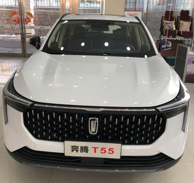 奔腾新suv t55到店实拍 3月将上市 预计10万元起售