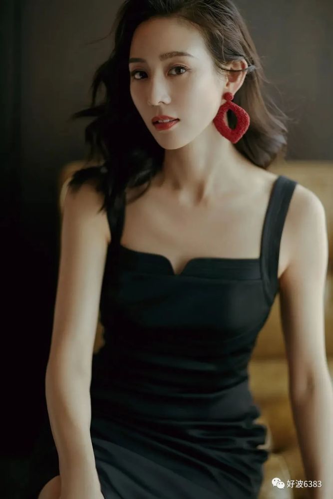 百花体坛adidas运动女神张钧甯玫瑰般光鲜艳丽令人沉醉