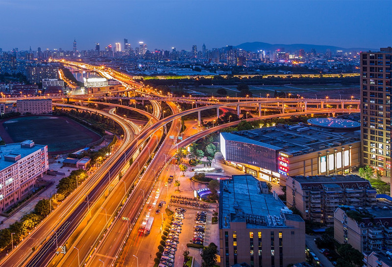 经济总量居四个直辖市_四个直辖市轮廓图(2)