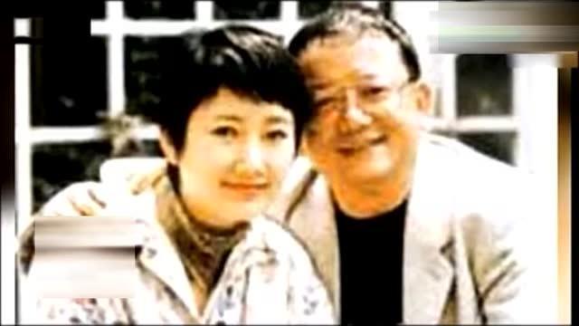 王刚:三婚娶娇妻60岁得子,因酒与他离婚的成方圆,如今