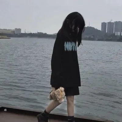 女生头像|丧风系女头