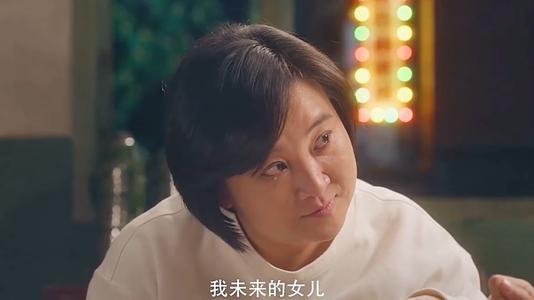 李焕英的隐藏彩蛋,感动了四十亿人:贾玲背后的男人终于曝光了