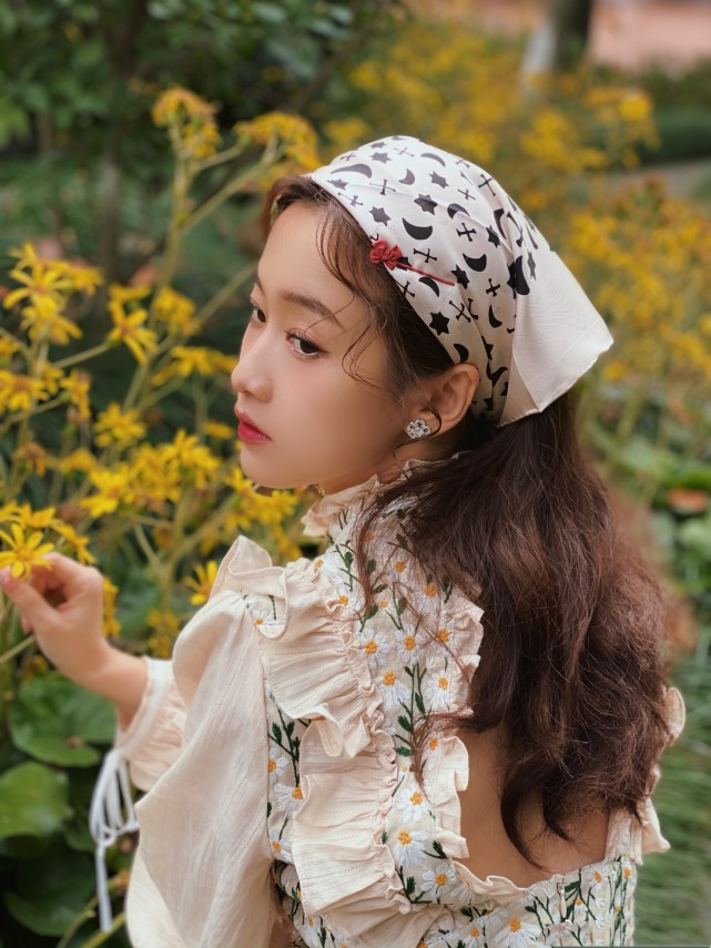 刘美含.在逃花仙子造型.清丽美图