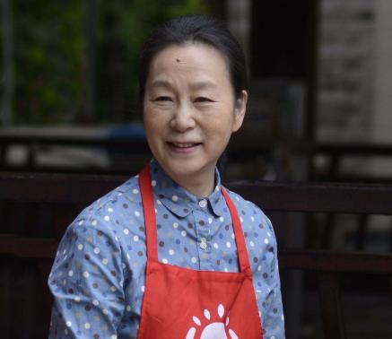 "狠人"奚美娟,39岁刚生下儿子被丈夫狠心抛弃,26年后却同剧飙戏