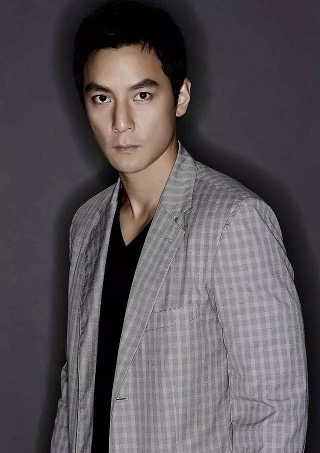 2021年最新高清壁纸吴彦祖