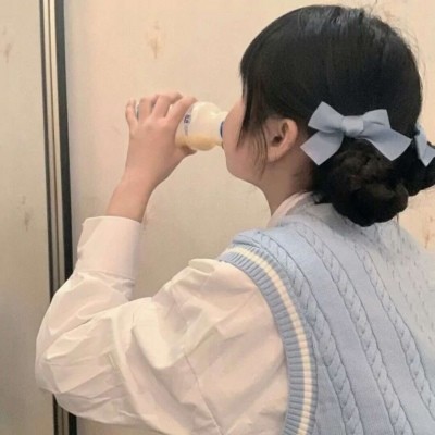 可怜头像 真人,40岁女人有气质头像 女生头像|我觉得他失恋好可怜才和他聊天的