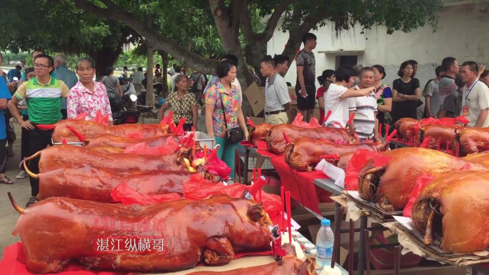 作家写诗盛赞湛江烧猪,保管你看了流口水,你爱吃烧猪吗?