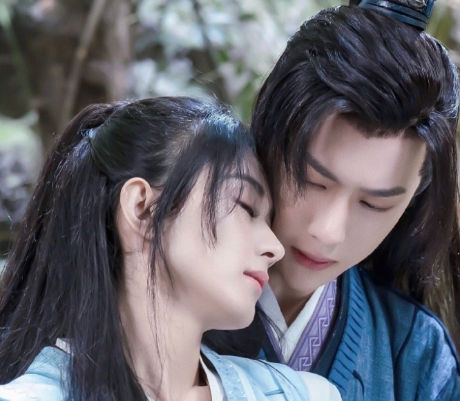 《陈情令》《有翡》后,王一博再添新cp,同床共枕画面也太甜了吧
