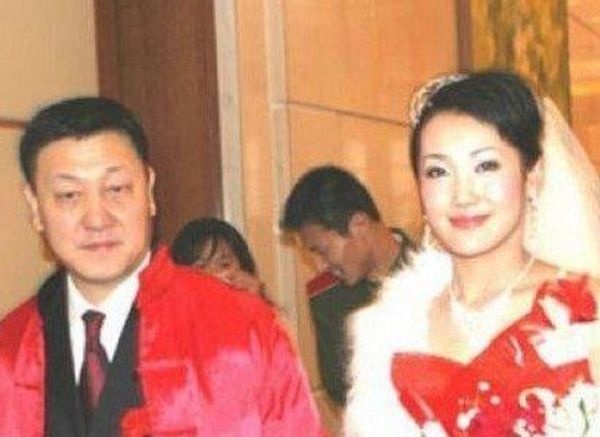 拥有北京的四合院,为小16岁娇妻淡出歌坛|韩磊|我是歌手|春晚