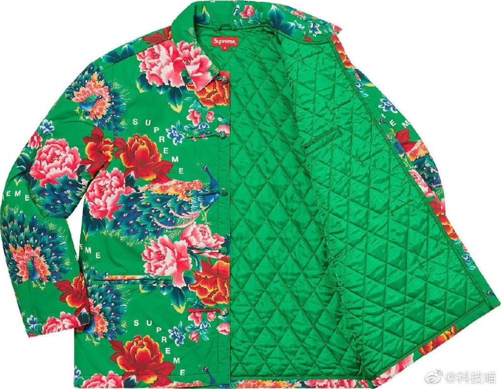 supreme新品神似花棉袄,网友:潮流的起点是东北?