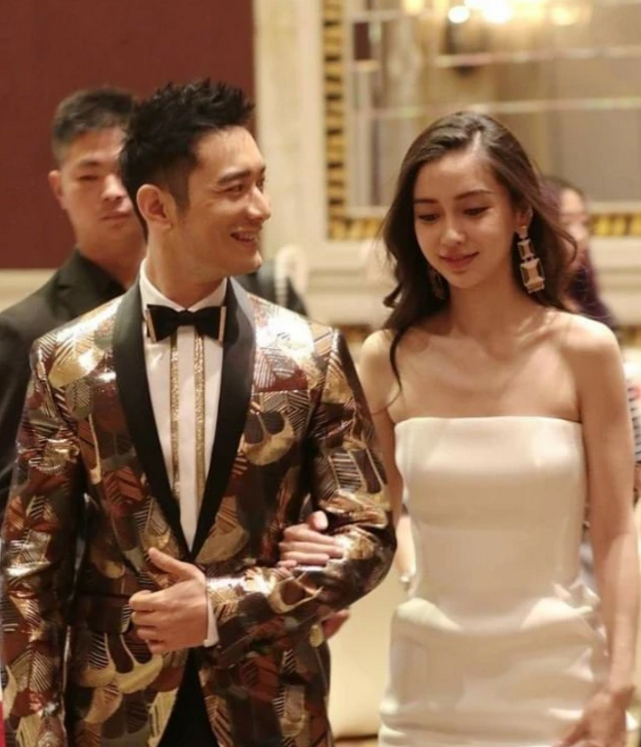黄晓明为小海绵庆生照曝光,奶奶在场不见baby,被曝婚变各自带娃
