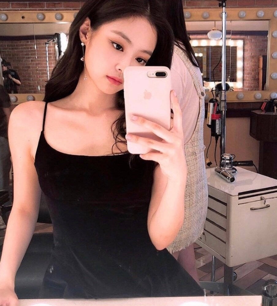 jennie对镜自拍合集