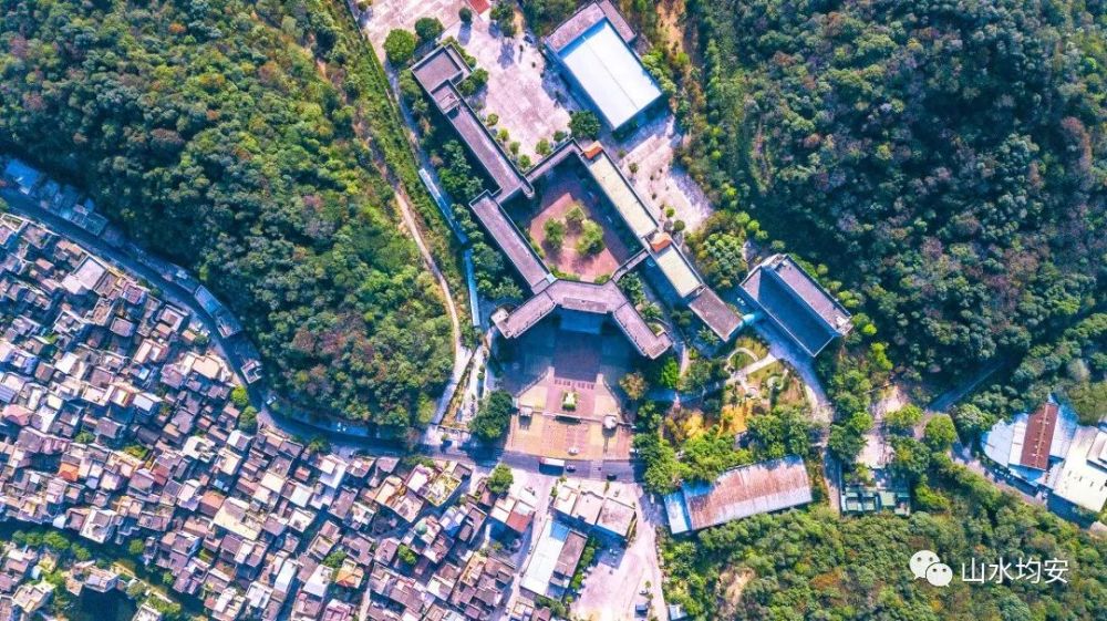 佛山市顺德区均安镇顺峰小学