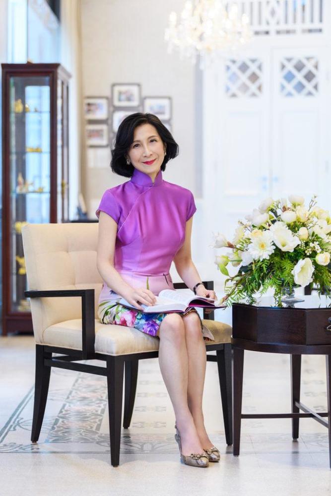 新加坡女富豪周玉琴!身价超815亿,不爱大牌只爱穿中式