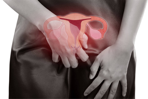 女主管腹痛入院,三月后宫颈癌离世,医生:腹部3个破绽