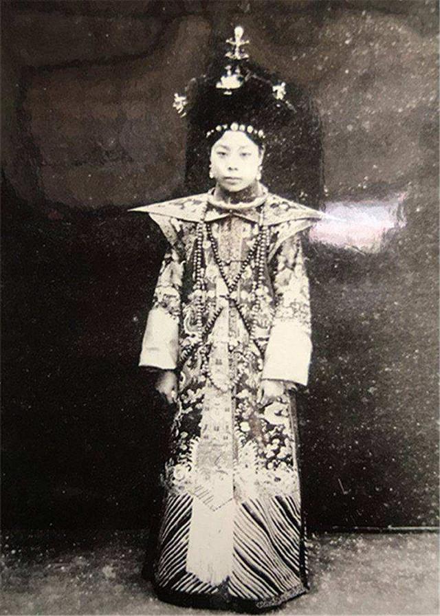 刀妃文绣视珍妃为偶像为跟溥仪离婚说了一句话揭了龙鳞