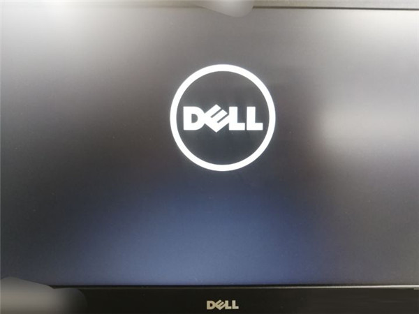 戴尔dell笔记本开机卡在logo界面怎么办?