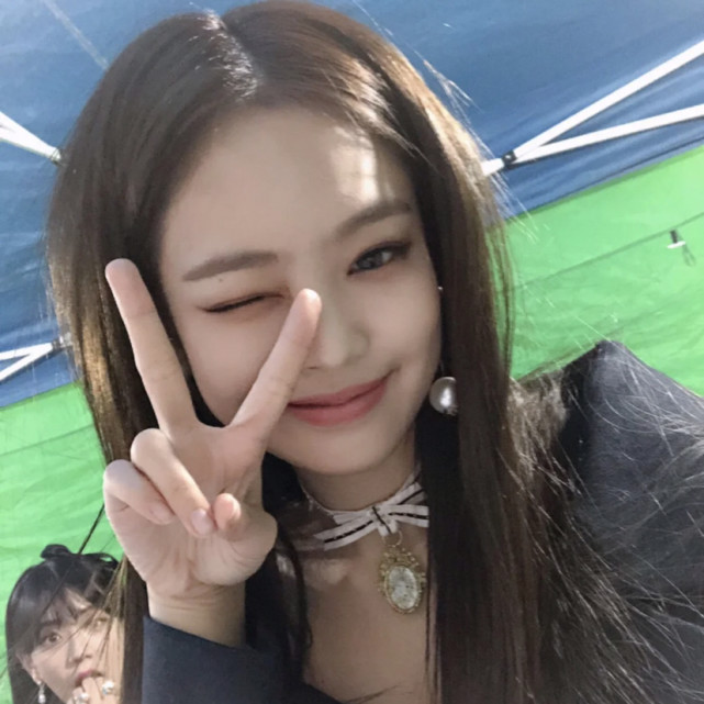 blackpinkjennie绝美头像姐姐好拽我好爱