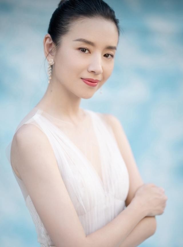 2021年最新高清壁纸董洁