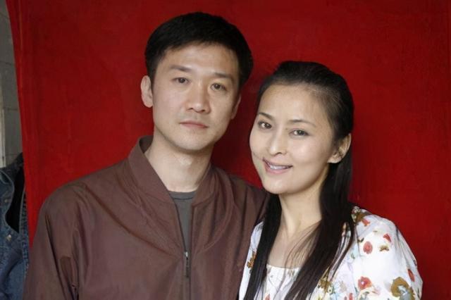 花13年捧红丈夫黄志忠,却惨遭抛弃,今何音"报复"手段