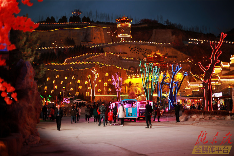 美图庆阳美翻了药王洞养生小镇夜景