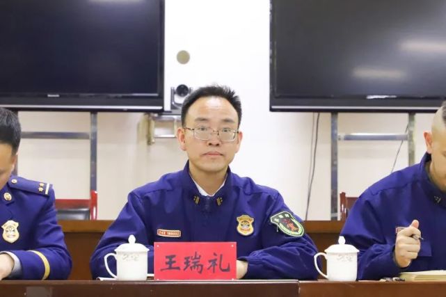 王瑞礼政委深入基层调研全员练兵和比武备战工作