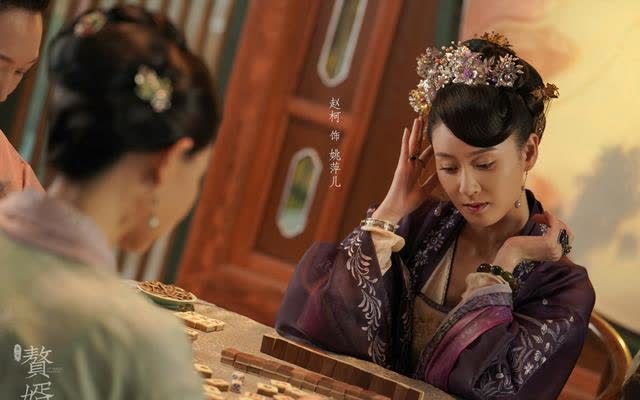 《赘婿》中扮姚萍儿,曾在《庆余年》里饰演柳如玉虽然朱珠的古装扮相