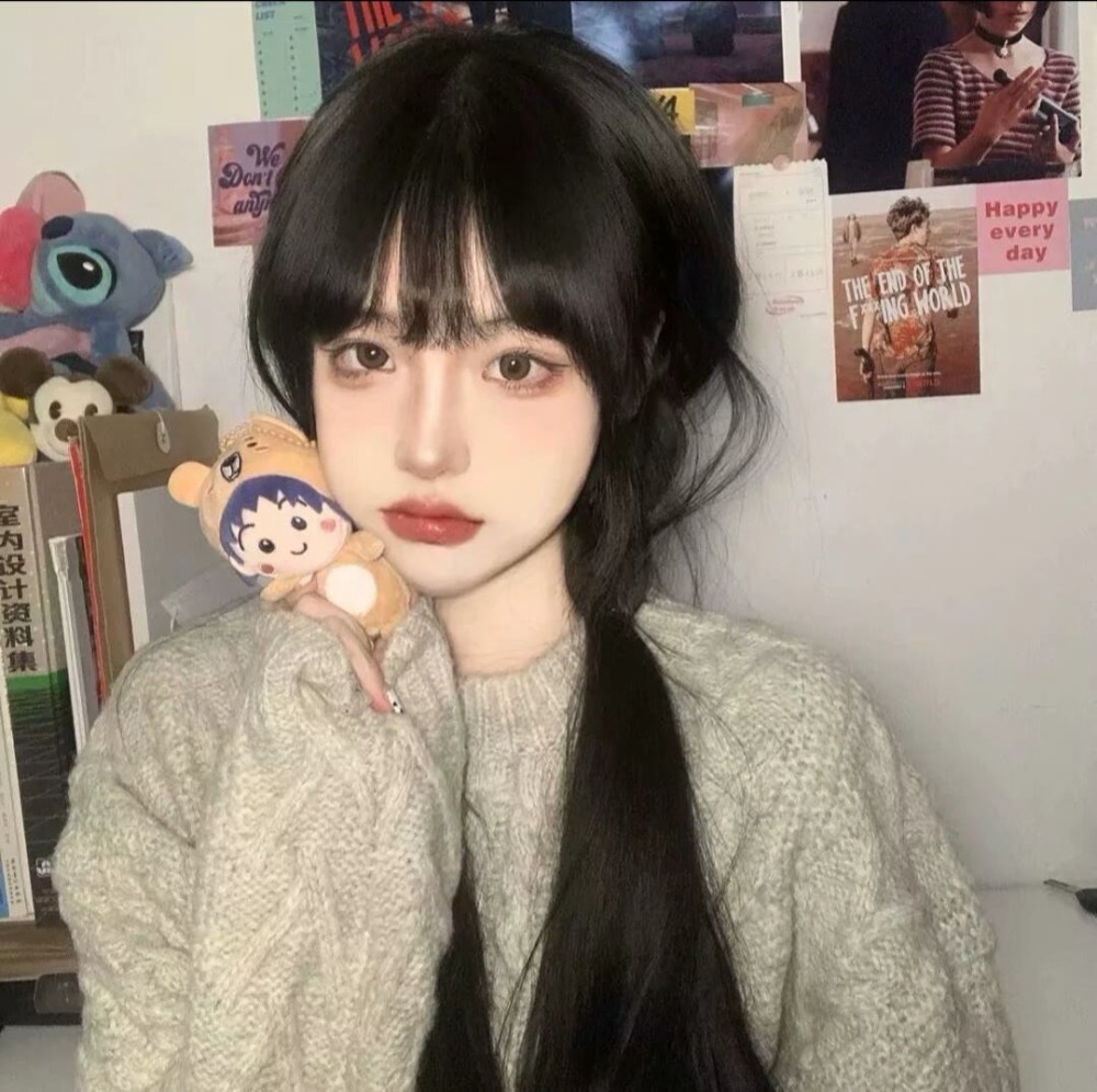 超级招桃花的女生头像