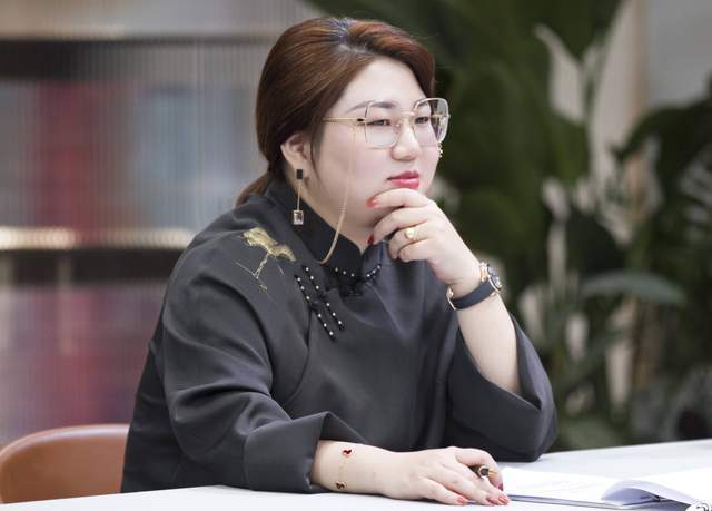 杨天真《奇葩说》爆金句!你翻天覆地的情绪,是没有观众的独角戏