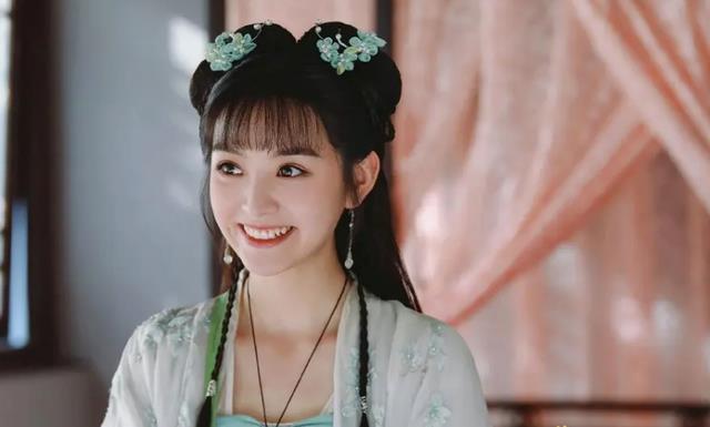 女主被迫代嫁,男主被猫附身,《我的宠物少将军》让人欲罢不能