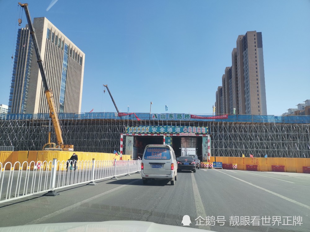 山东潍坊第一个快速路式的高架桥,这里曾是最堵的环岛