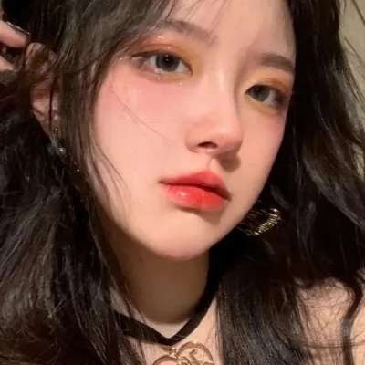 超级温柔女生头像|"你总会遇到那束光 或早 或晚.