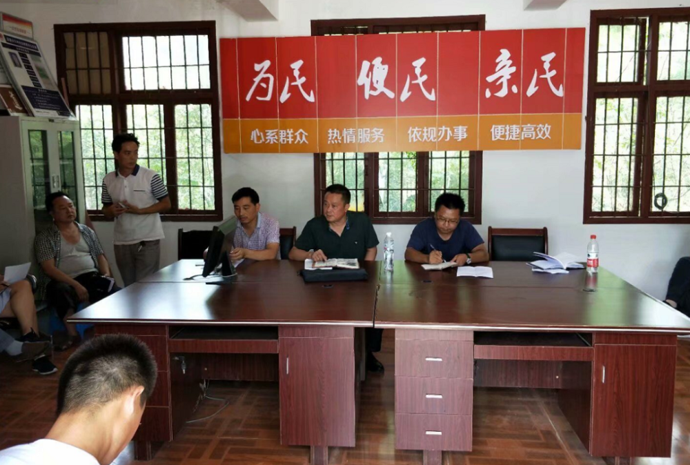 点赞!全国脱贫攻坚先进个人杨锡勇的扶贫之路