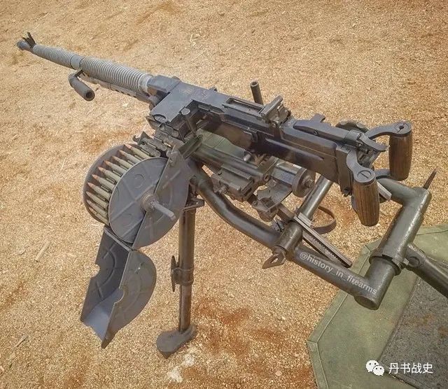 西班牙阿尔法m44机枪二战期间研发的武器装备